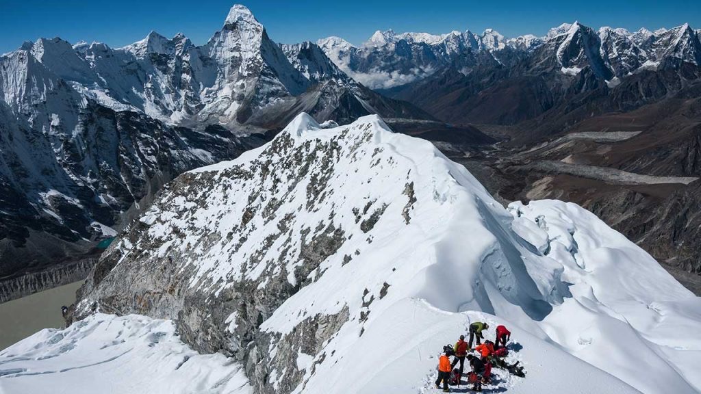 Trekking Peaks In Nepal, Nepal's Greatest Treks Peak - High Route Adventure