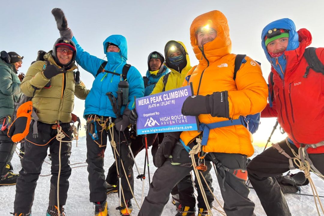 Slovakian climbing team successfully reaches the summit of Mera Peak in Nepal