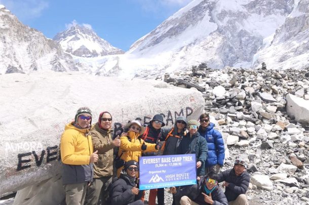 Everest base camp budget trek
