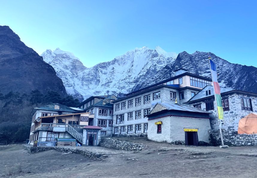 Luxury Everest Base Camp Trek with Helicopter Return 11 Days