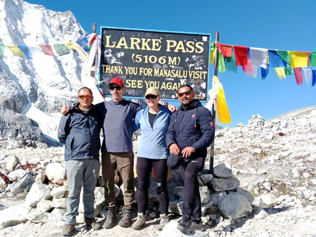 Larke La Pass