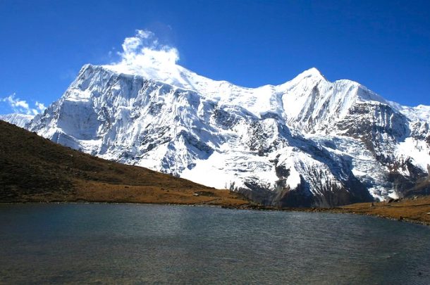 Manang Ice Lake (Kicho Tal)